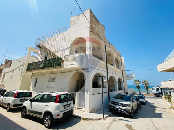 appartamento in vendita a Scicli in zona Cava d'Aliga