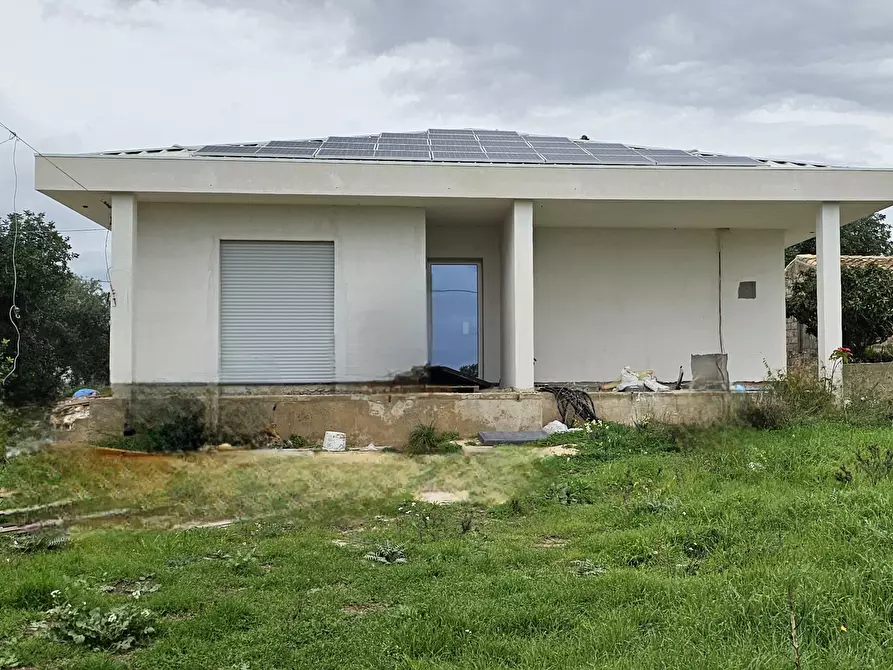 casa indipendente in vendita a Scicli