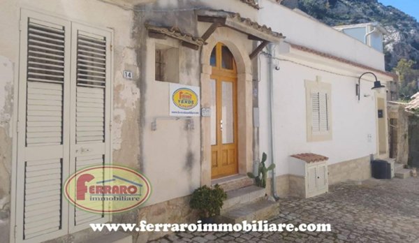 negozio in vendita a Scicli