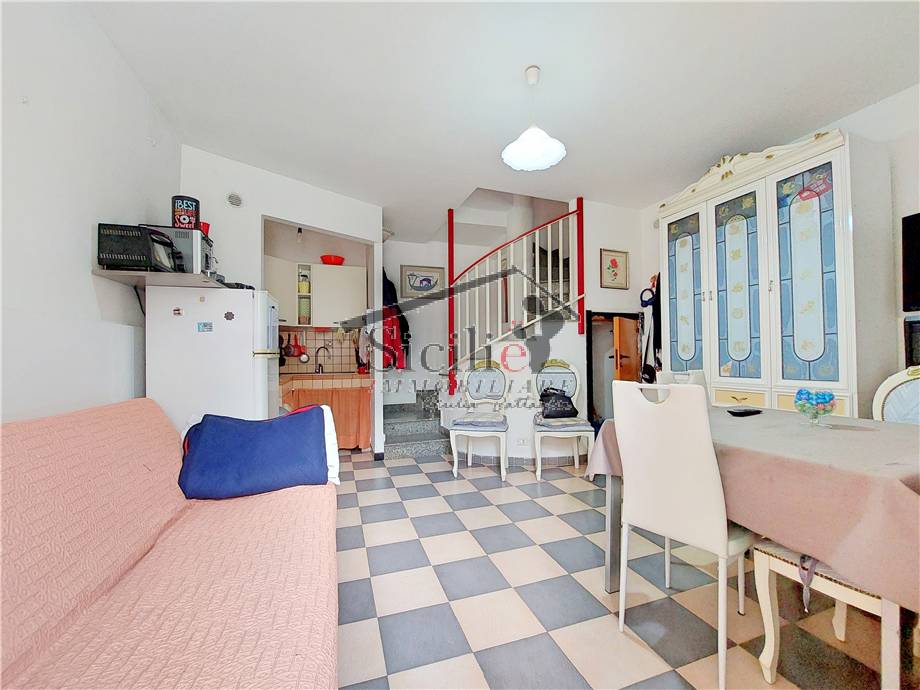 casa indipendente in vendita a Scicli