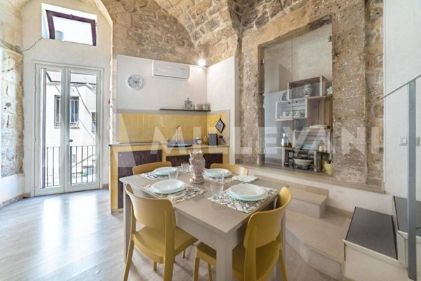 casa indipendente in vendita a Scicli
