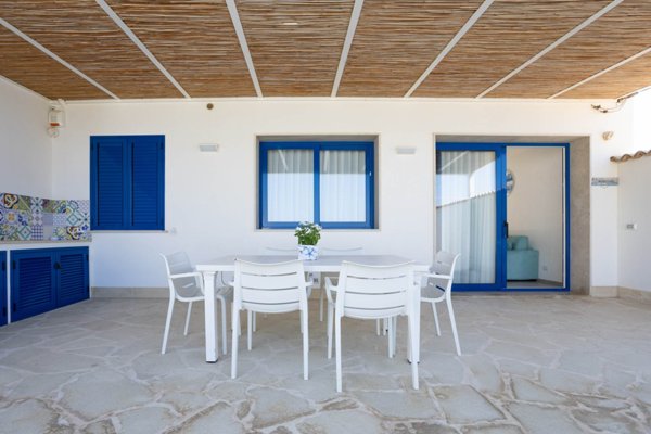 casa indipendente in vendita a Scicli in zona Cava d'Aliga