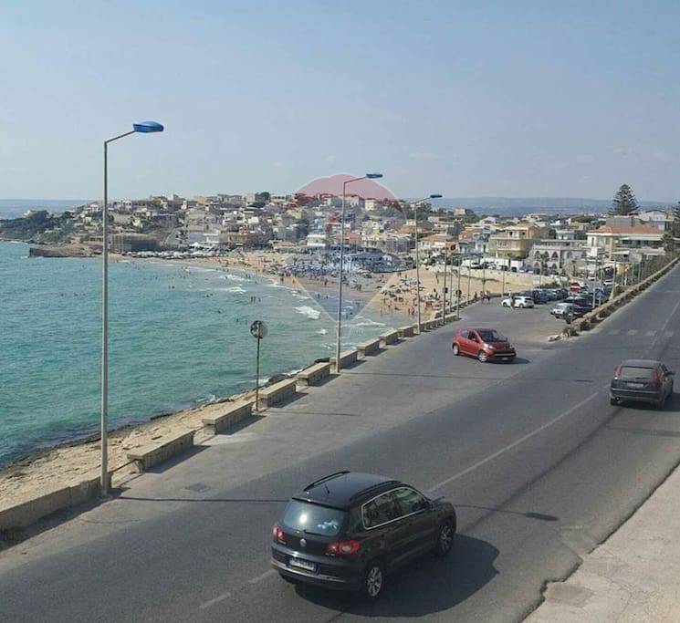 terreno agricolo in vendita a Scicli in zona Cava d'Aliga