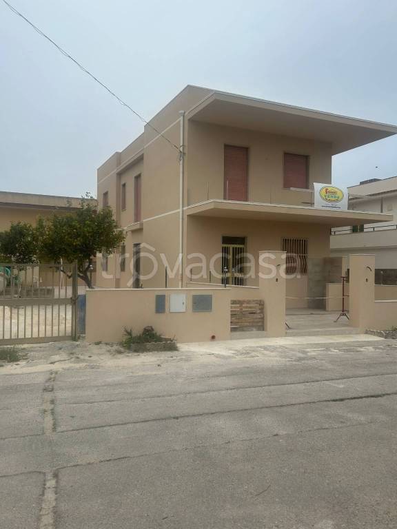 appartamento in vendita a Scicli in zona Cava d'Aliga