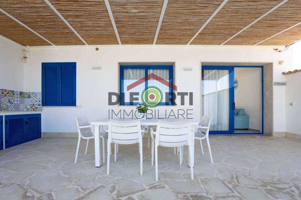 casa indipendente in vendita a Scicli in zona Cava d'Aliga