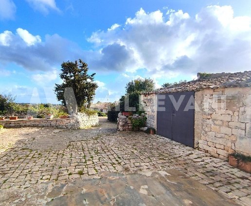 casale in vendita a Scicli
