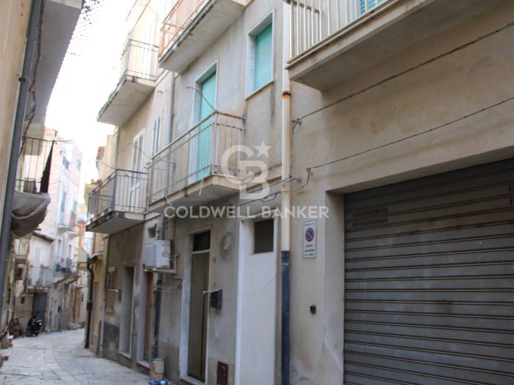 casa indipendente in vendita a Scicli