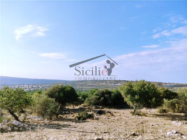 casa indipendente in vendita a Scicli in zona Sampieri