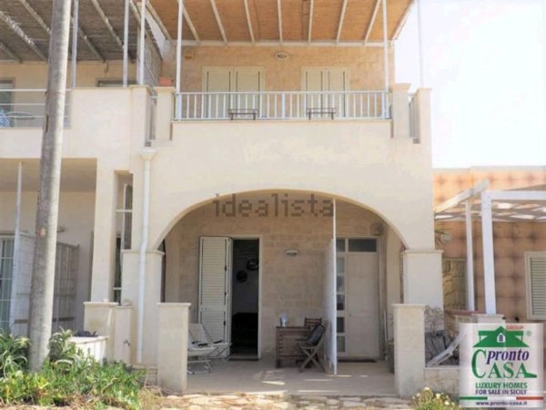 casa indipendente in vendita a Scicli in zona Donnalucata