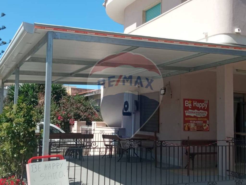 negozio in vendita a Scicli in zona Cava d'Aliga