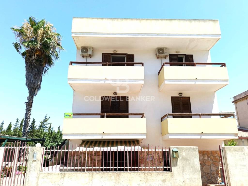 casa indipendente in vendita a Scicli in zona Donnalucata