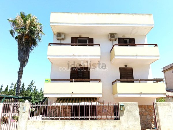 casa indipendente in vendita a Scicli in zona Donnalucata