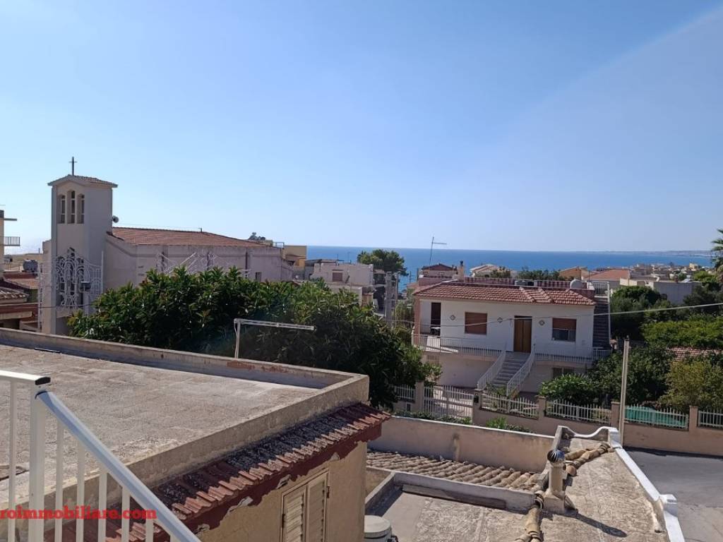 casa indipendente in vendita a Scicli in zona Cava d'Aliga