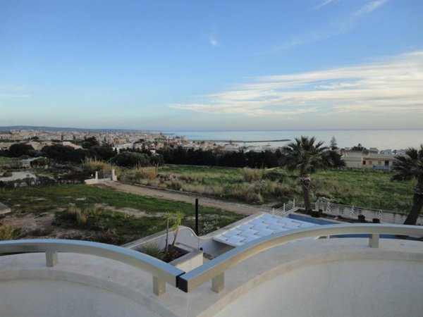 casa indipendente in vendita a Scicli in zona Donnalucata