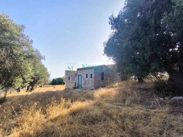 casa indipendente in vendita a Scicli