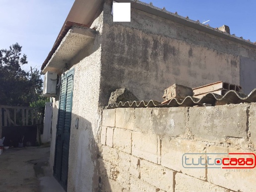 casa indipendente in vendita a Scicli