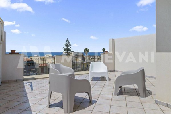 casa indipendente in vendita a Scicli in zona Donnalucata