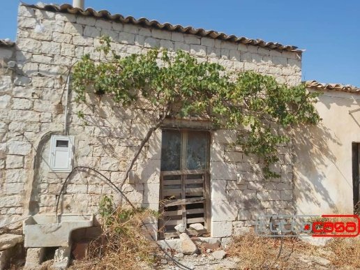 appartamento in vendita a Scicli in zona Sampieri