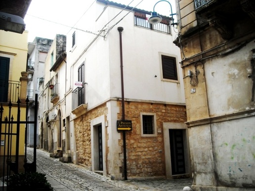 casa indipendente in vendita a Scicli