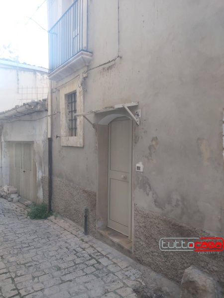 casa indipendente in vendita a Scicli