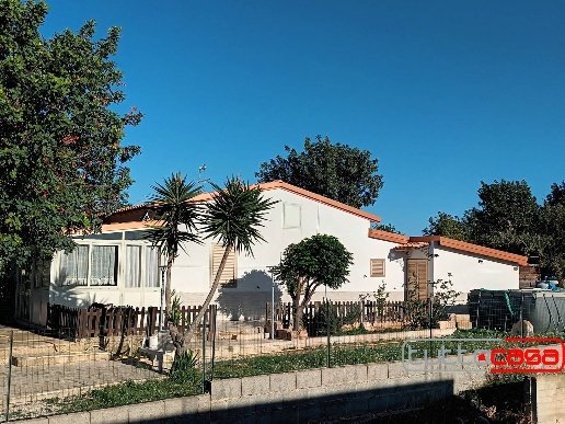 casa indipendente in vendita a Scicli