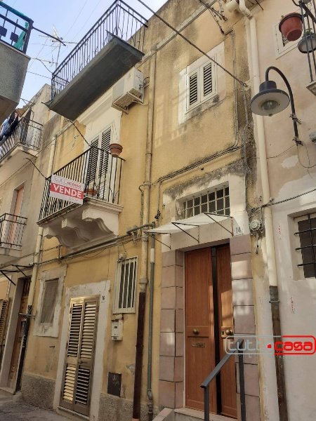 casa indipendente in vendita a Scicli