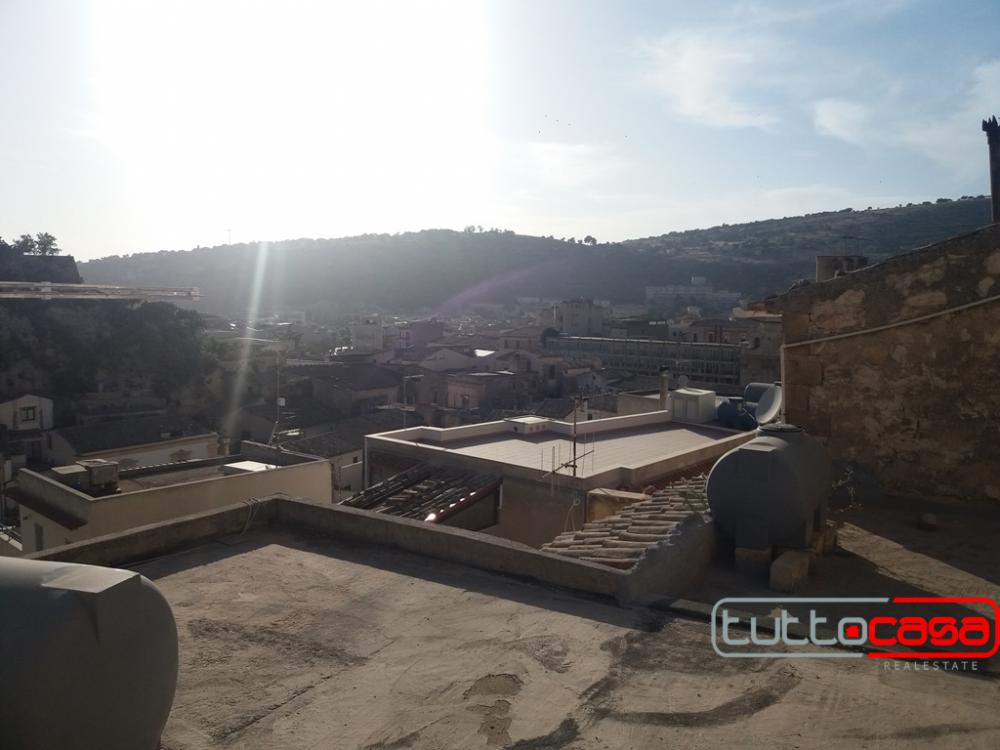 casa indipendente in vendita a Scicli