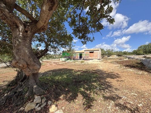 casa indipendente in vendita a Scicli