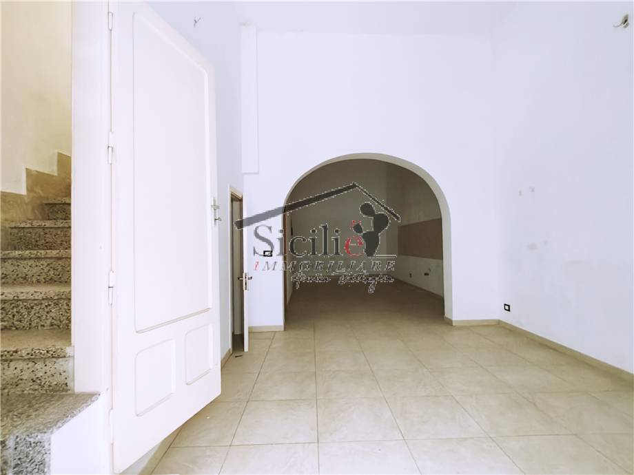 casa indipendente in vendita a Scicli