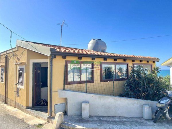 casa indipendente in vendita a Scicli in zona Cava d'Aliga