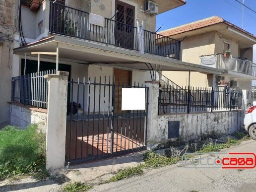 appartamento in vendita a Scicli in zona Sampieri