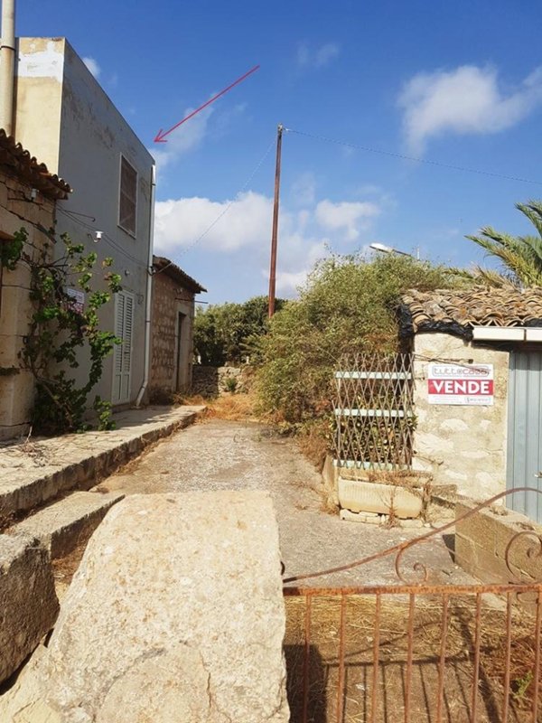 casa indipendente in vendita a Scicli in zona Donnalucata