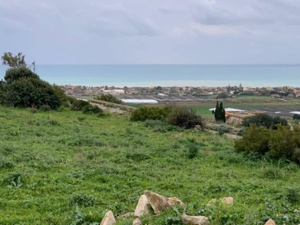 casa indipendente in vendita a Scicli in zona Cava d'Aliga