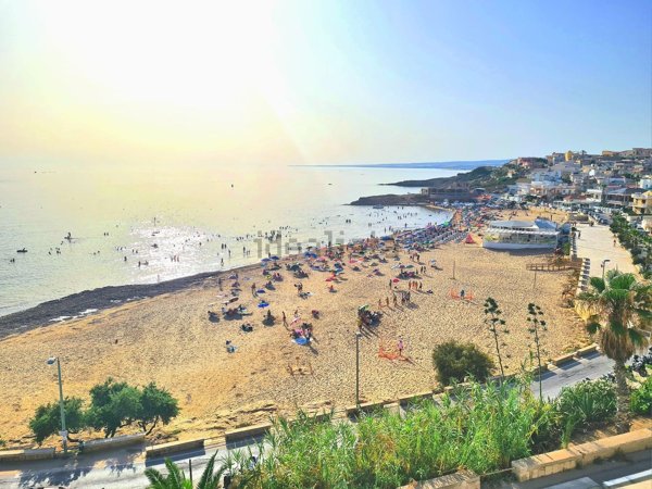 appartamento in vendita a Scicli in zona Cava d'Aliga