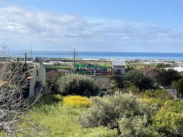 casa indipendente in vendita a Scicli