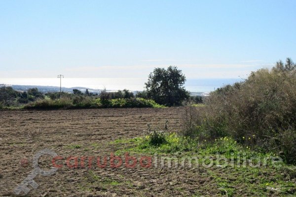 terreno agricolo in vendita a Scicli in zona Donnalucata