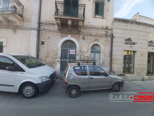 casa indipendente in vendita a Scicli
