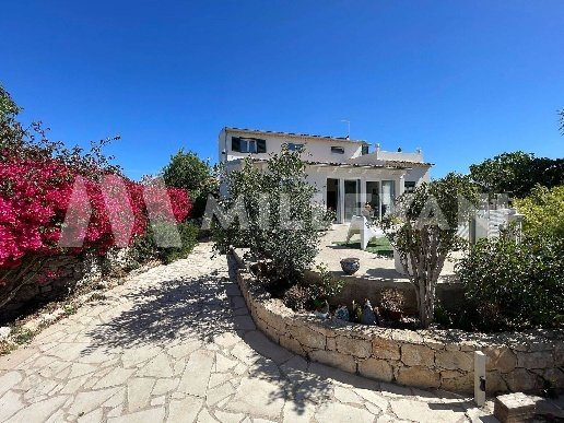 casa indipendente in vendita a Scicli