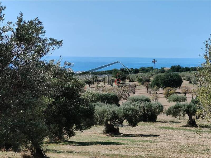 casa indipendente in vendita a Scicli