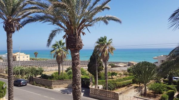 casa indipendente in vendita a Scicli in zona Cava d'Aliga