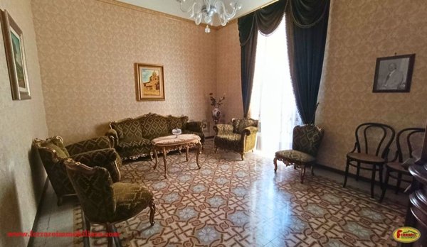 casa indipendente in vendita a Scicli