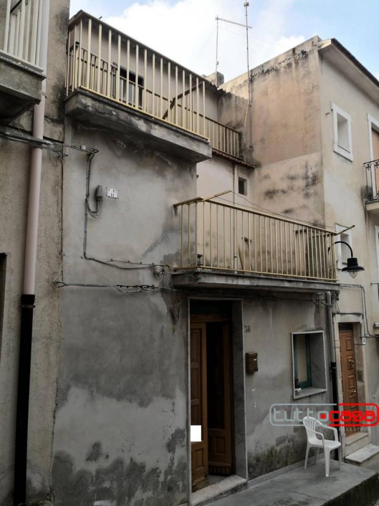 casa indipendente in vendita a Scicli