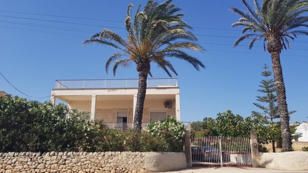 casa indipendente in vendita a Scicli in zona Cava d'Aliga