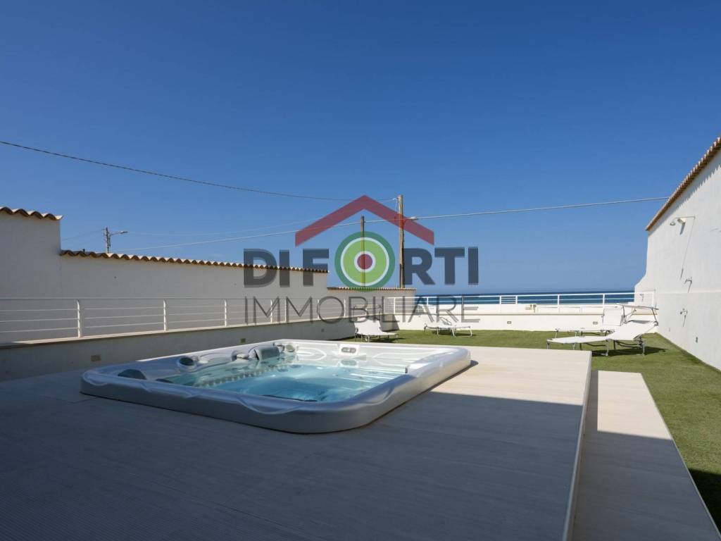 casa indipendente in vendita a Scicli in zona Cava d'Aliga