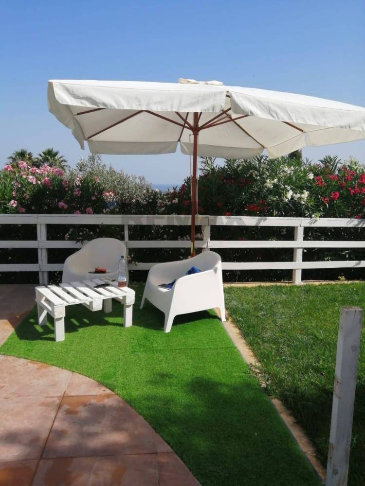 casa indipendente in vendita a Scicli in zona Sampieri