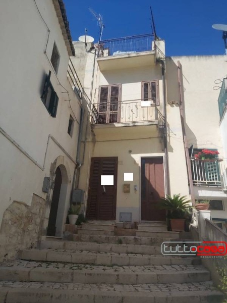 casa indipendente in vendita a Scicli