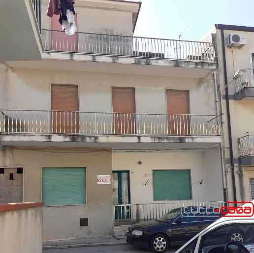 casa indipendente in vendita a Scicli