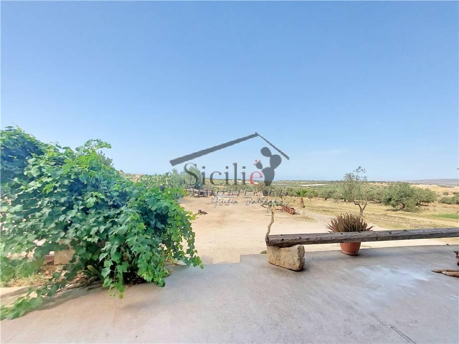 casa indipendente in vendita a Scicli