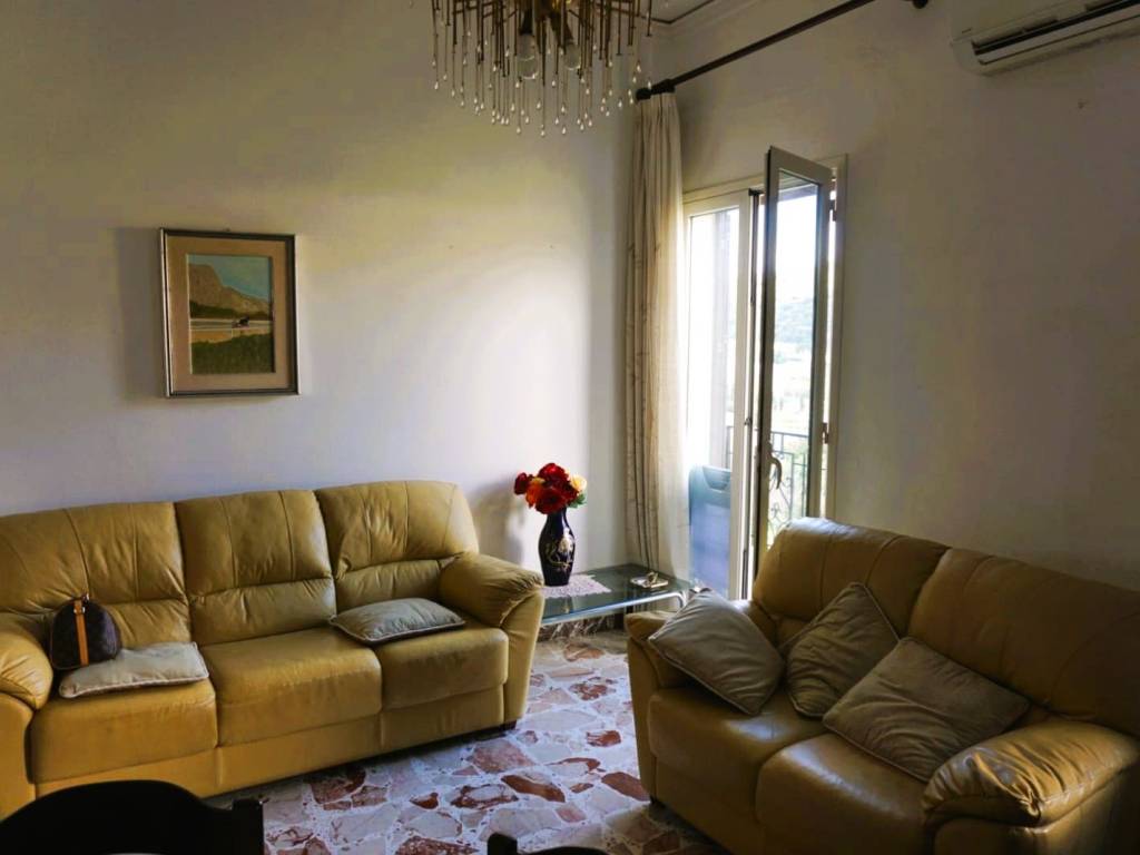 casa indipendente in vendita a Scicli