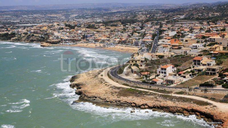 terreno agricolo in vendita a Scicli in zona Cava d'Aliga